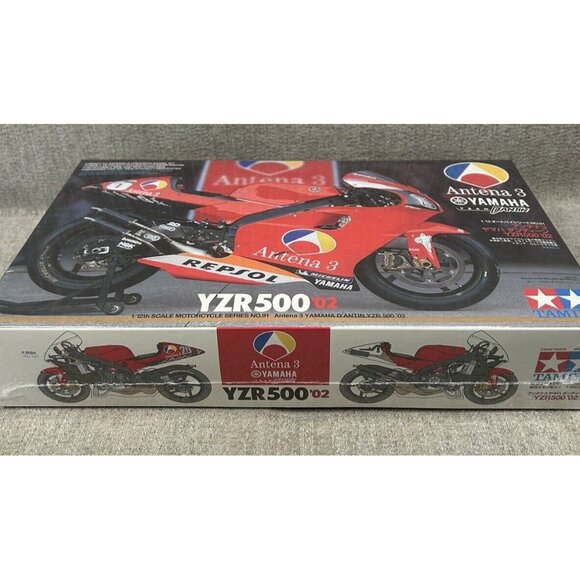 Tamiya 1:12 Scale Antena 3 Yamaha D'Antin YZR500 2002 Model Kit # 14091*2200 Abe - Picture 2 of 6